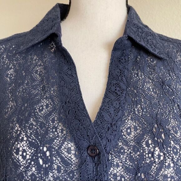 Coldwater‎ Creek Blue Eyelet Lace Blouse - Medium - Picture 3 of 12